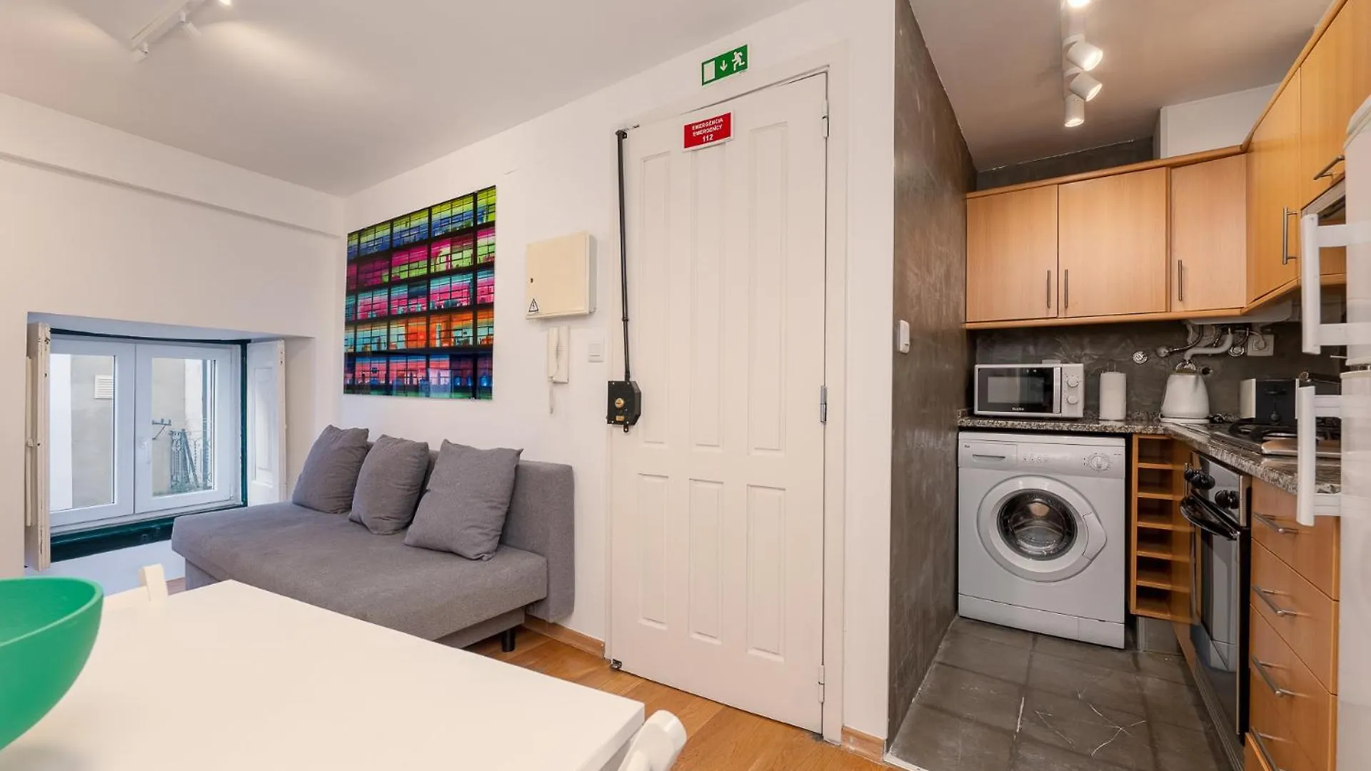 Contemporary Apartment In Chiado 2 Lisboa